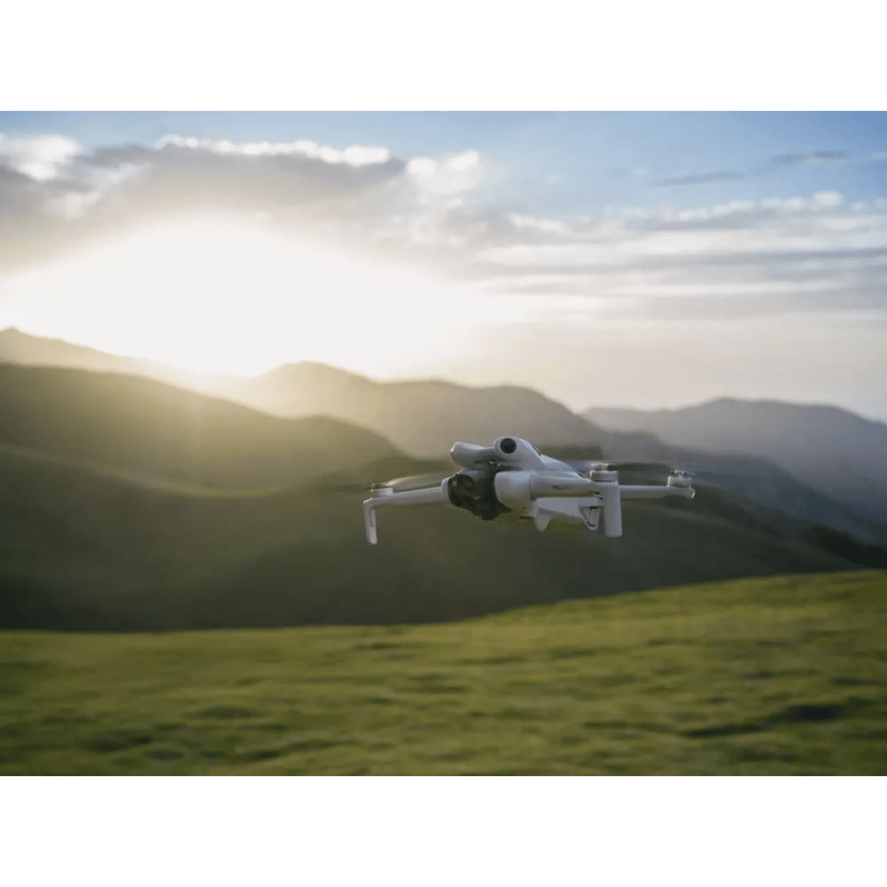 DJI Mini 4 Pro avec radiocommande DJI RC-N2