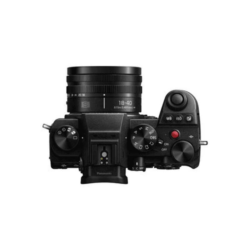 Appareil photo Hybride Plein Format Lumix S5D Noir + optique 18-40 f 4.5-6,3
