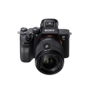 Appareil photo hybride Sony Alpha 7 III Noir + Objectif FE 28-70 mm f/3,5-5,6 Noir Reconditionné